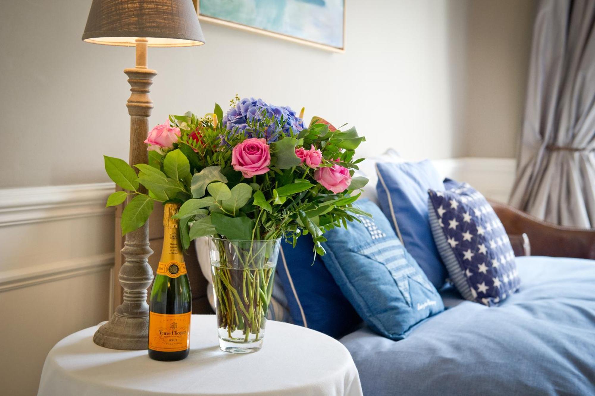 B&B Le Seize Brussel Bagian luar foto