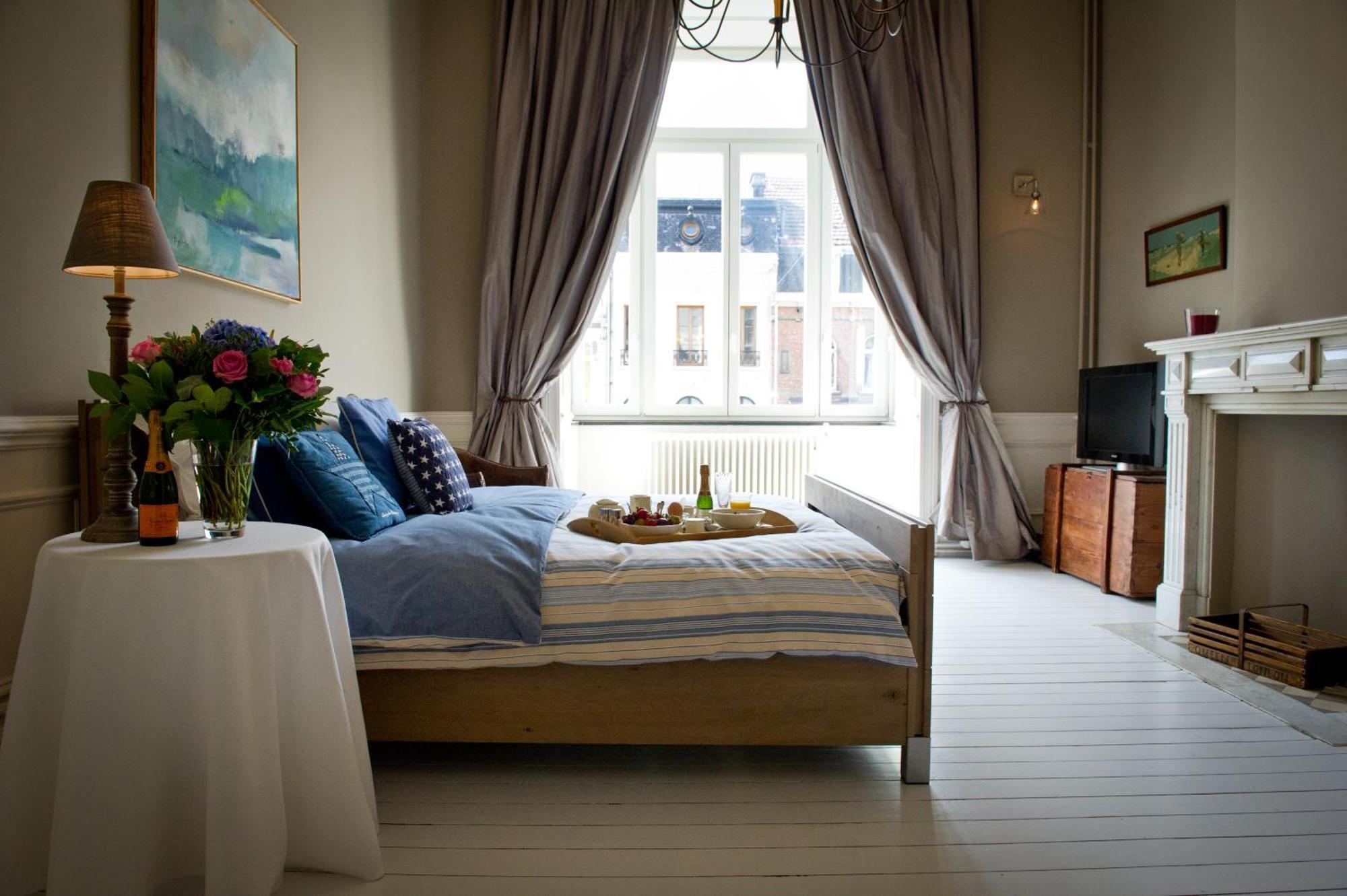 B&B Le Seize Brussel Bagian luar foto